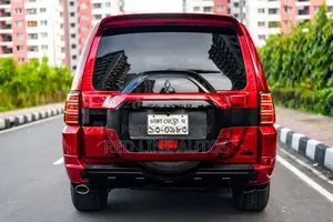Mitsubishi Pajero V93 2008