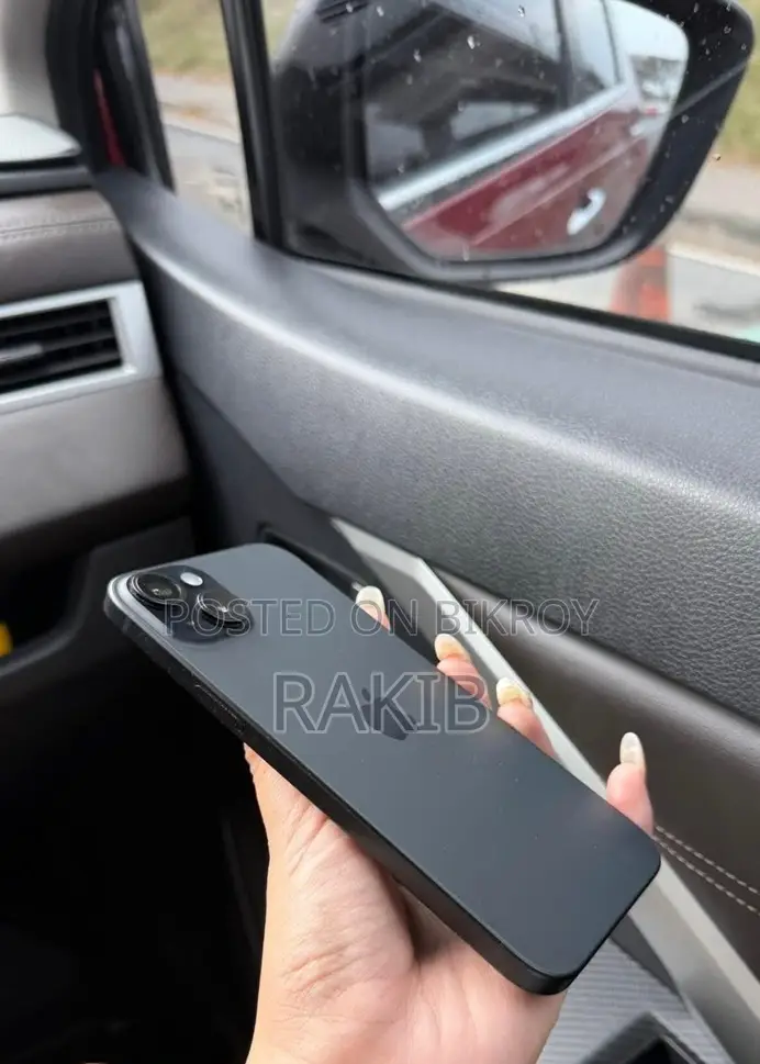 Apple iPhone 15 . (Used)