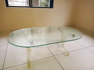 গ্লাস টি টেবিল