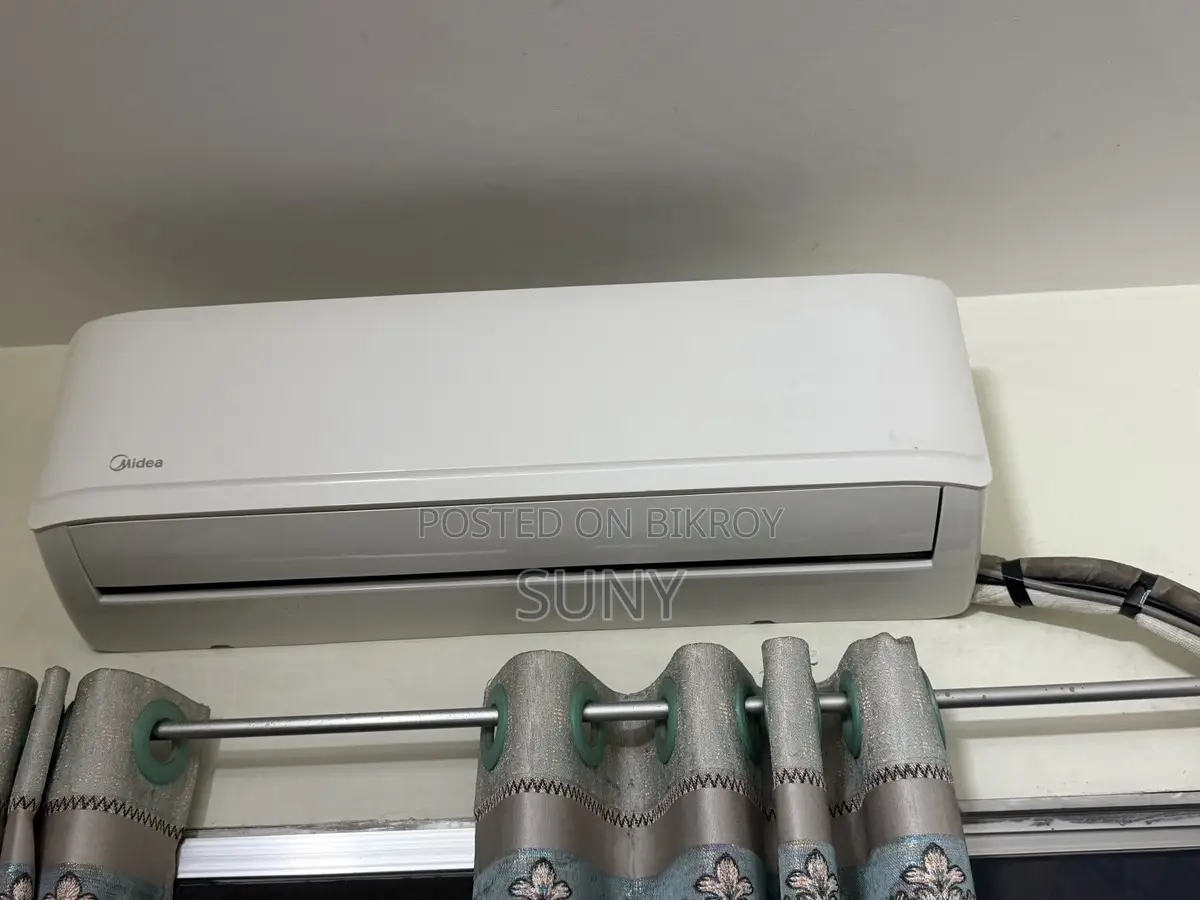 Media 1.5 Ton Non-Inverter AC