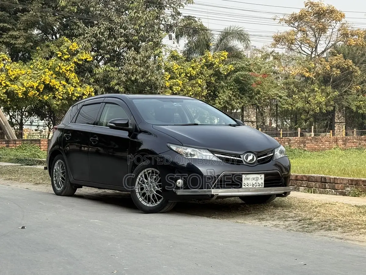 Toyota Auris 2013