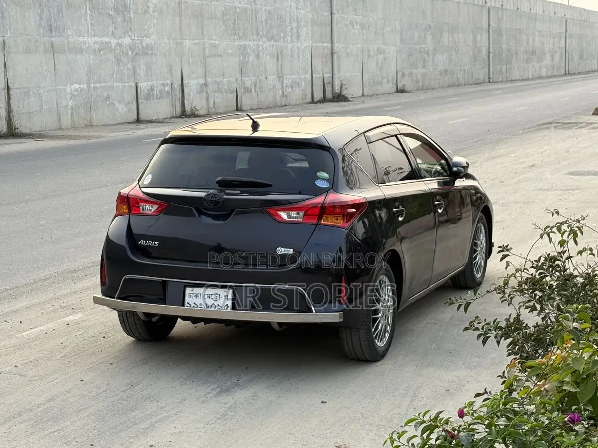 Toyota Auris 2013