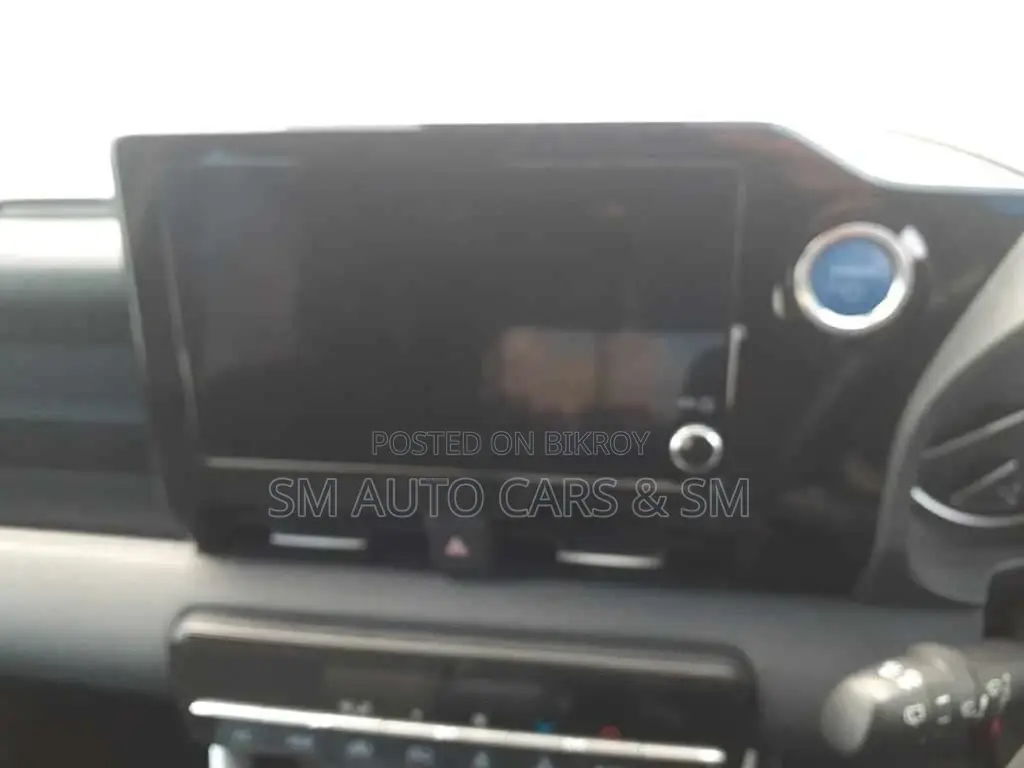 Toyota Noah Hybrid G Black New 2022
