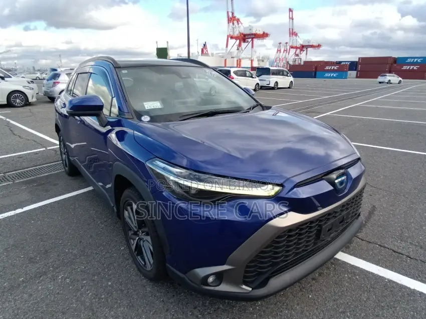 Toyota Corolla Cross Z MOONROOF 4POINT 2022