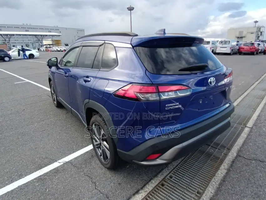 Toyota Corolla Cross Z MOONROOF 4POINT 2022