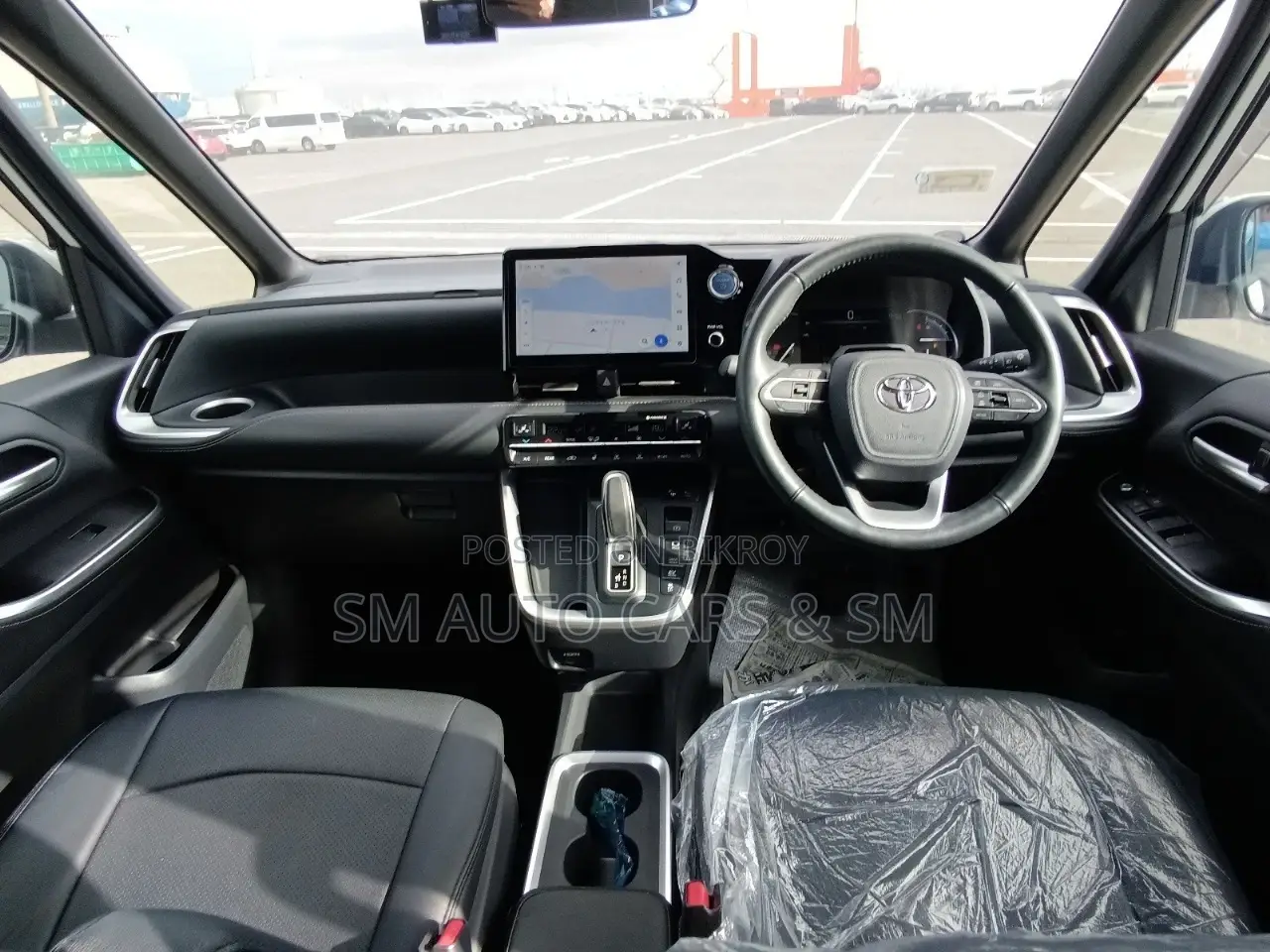 Toyota Noah Hybrid SZ Pearl New 2022