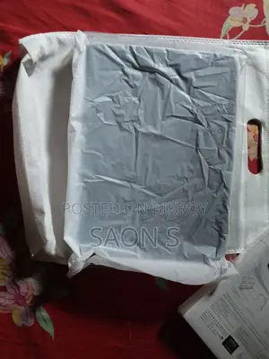 iPad 9th Gen Magnetic Cover