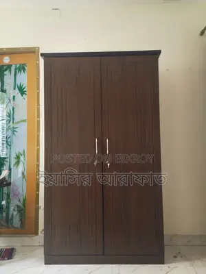 Otobi Board এর আলমিরা