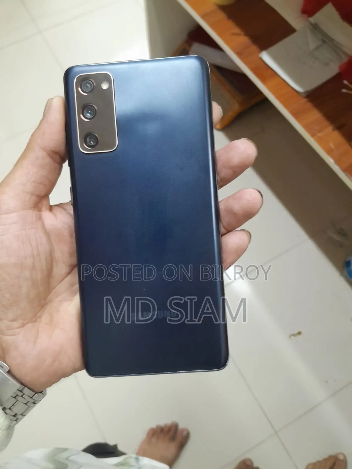 Samsung Galaxy S20 FE 6.128 (Used)