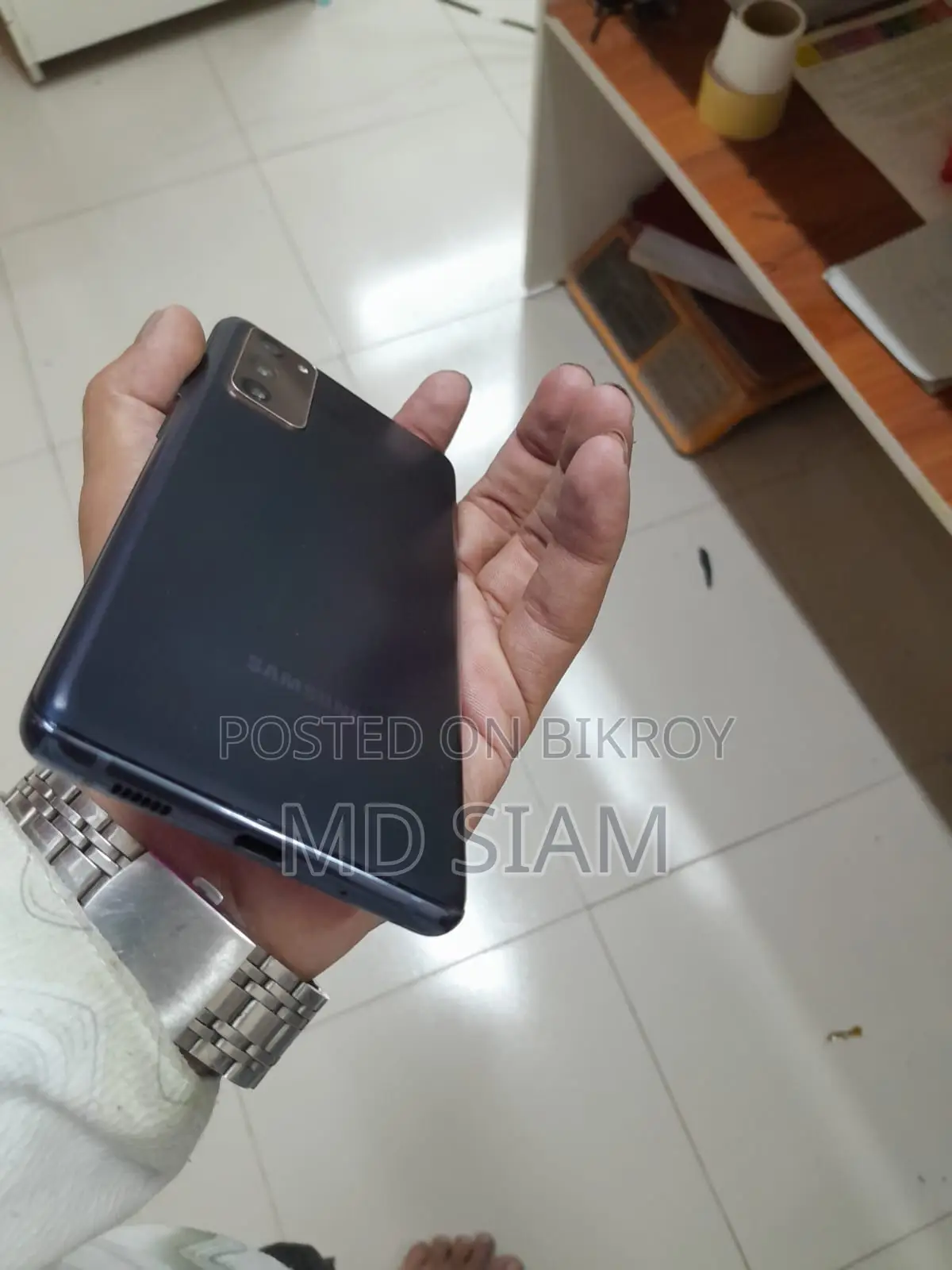Samsung Galaxy S20 FE 6.128 (Used)
