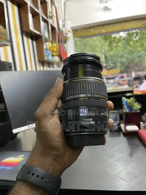 EFS 17-85mm image stabilizer