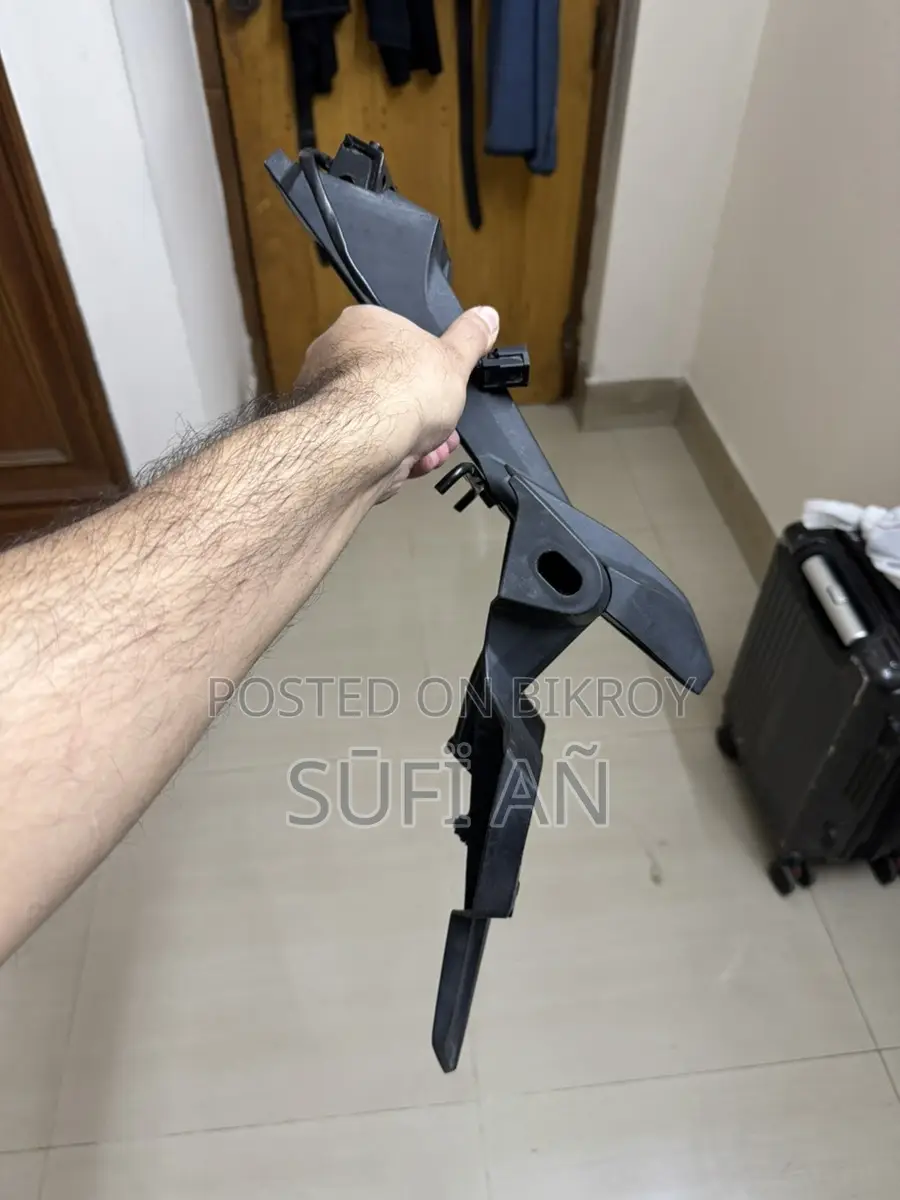 Honda Cbr 150r 2017-23 Original Number Plate Holder Used