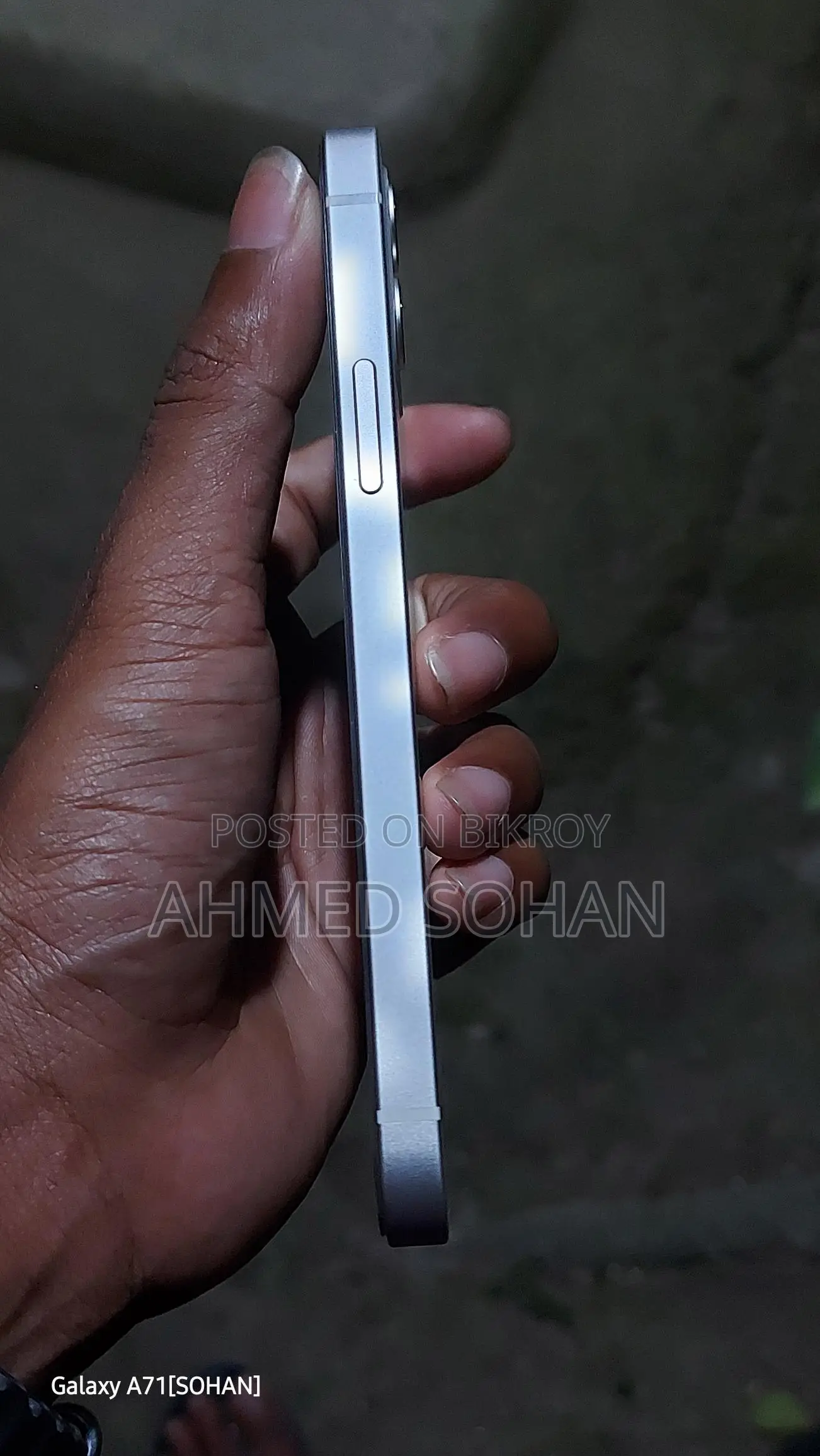 Apple iPhone 12 (Used)