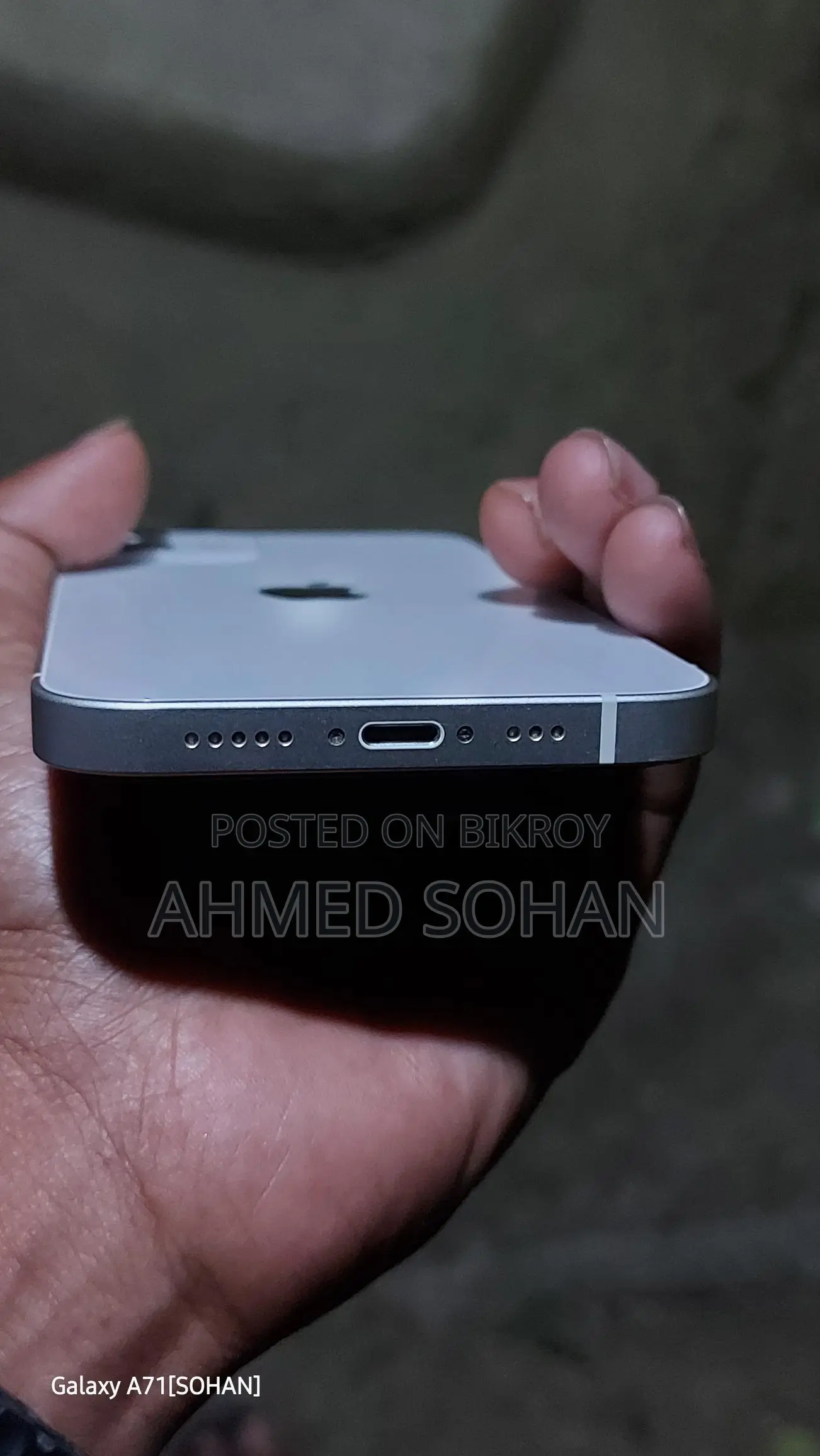 Apple iPhone 12 (Used)