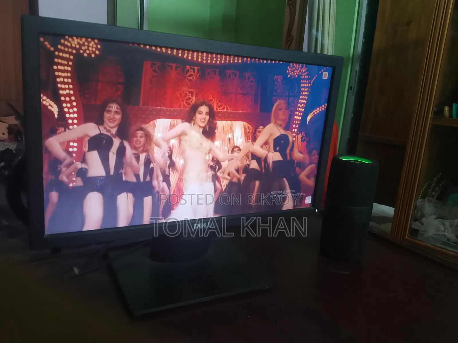 Dell Monitor 100% Fresh with Box