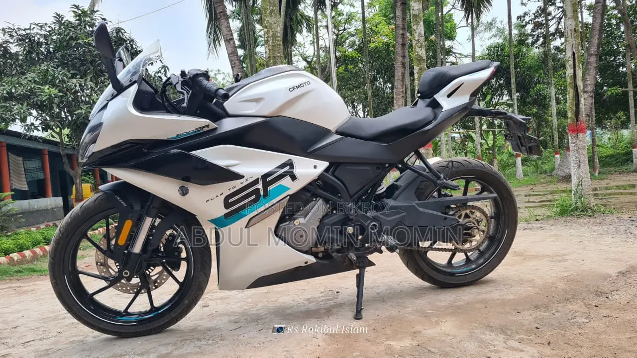 CFMoto 300SR 2025
