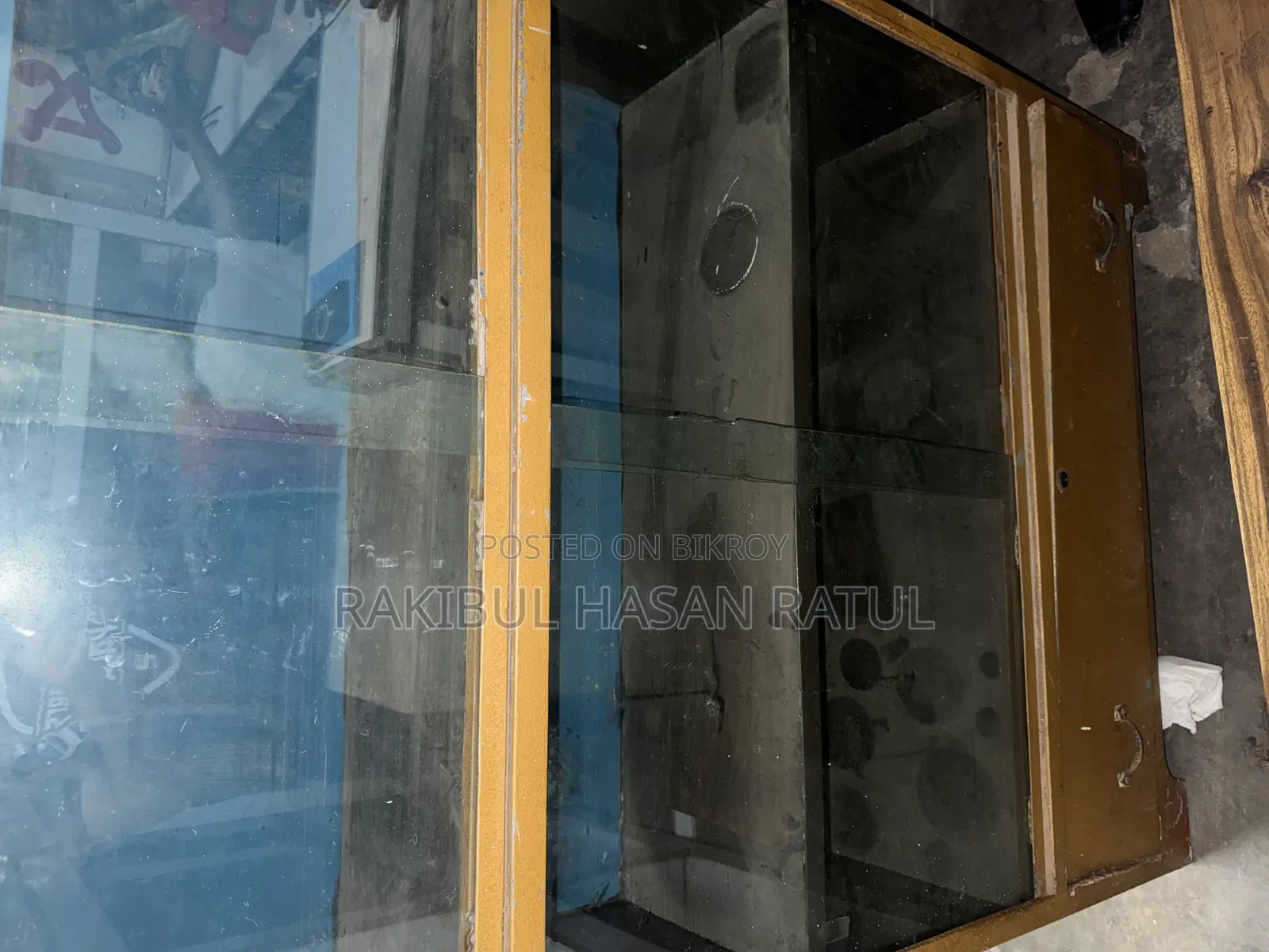 Steel Showcase- মজবুত স্টিল শোকেস