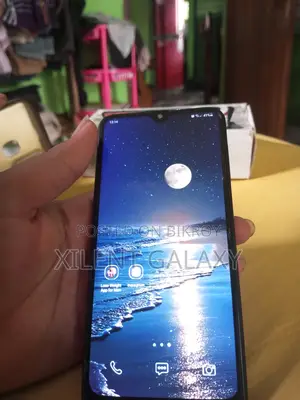 Samsung Galaxy A20 3/32 (Used)