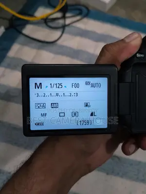700d+18-55 mm nano STM lens full fresh like new