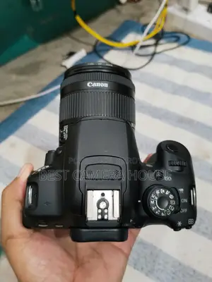 700d+18-55 mm nano STM lens full fresh like new