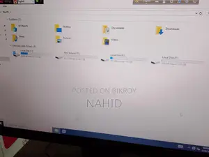 Desktop computer