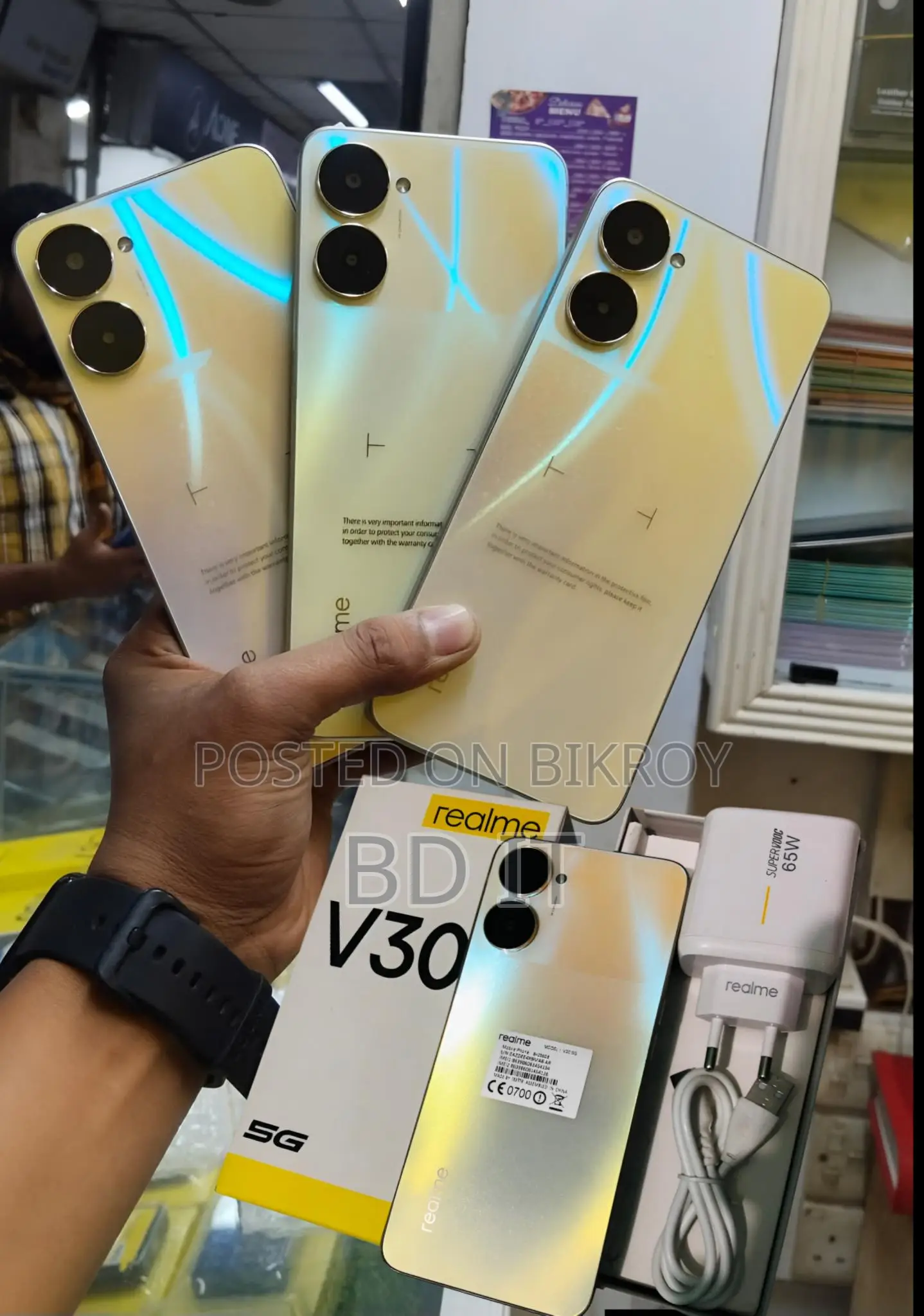 Realme V30 5G 8+256 (Brand New)