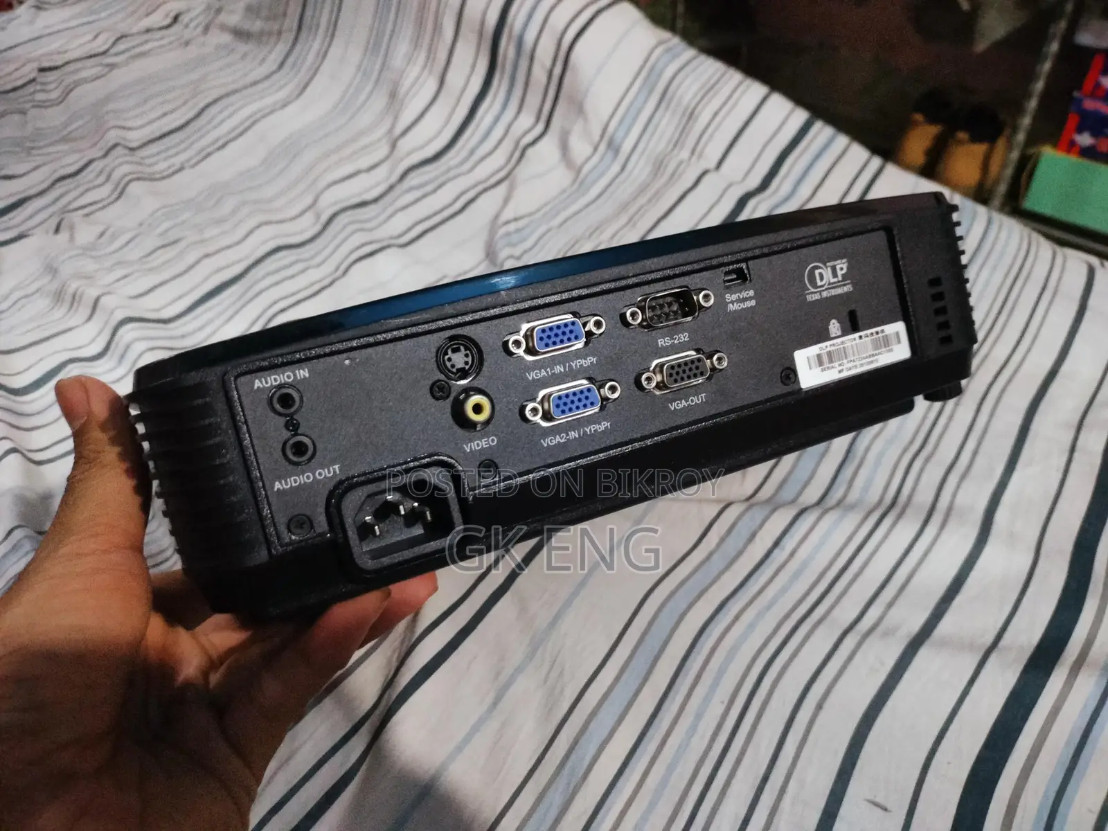 Optoma ES550 DLP Projector 300"