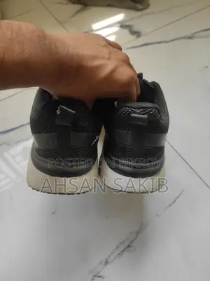 H Long sneakers (used)