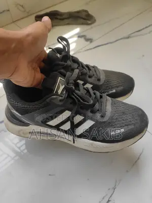 H Long sneakers (used)