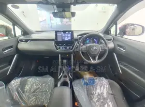 Toyota Corolla Cross Z Red Wine Moonroof 2023