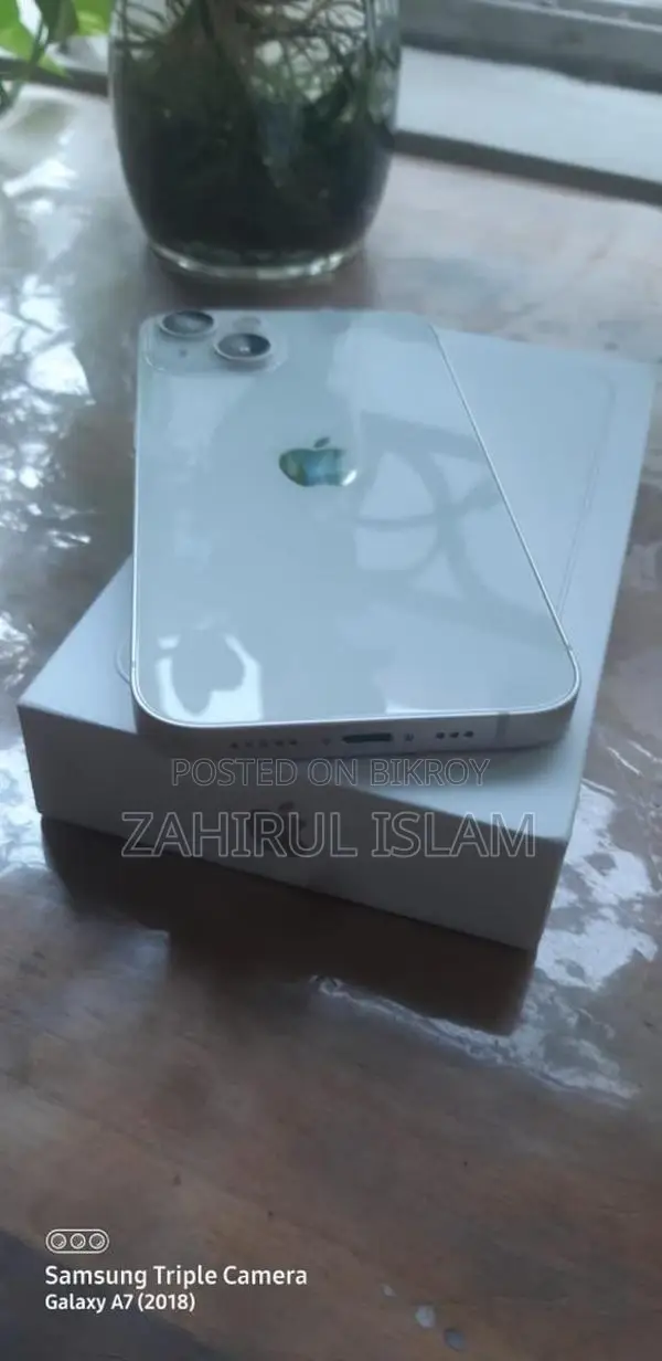 Apple iPhone 13 . (Used)
