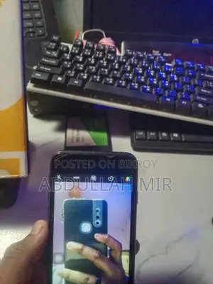 Apple iPhone 7 . (Used)
