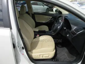 Toyota Premio F-EX 4.5 2020