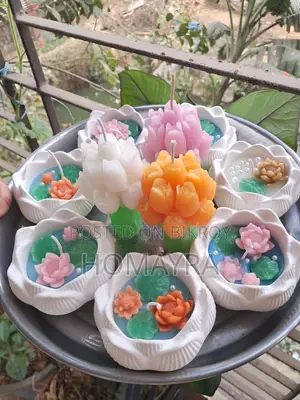 Handmade with Love: Customize Your Own Colors and Fragrances
