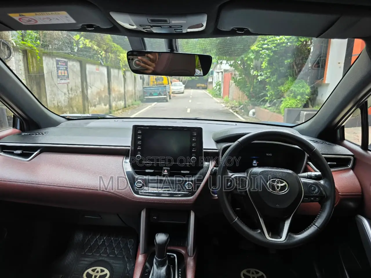 Toyota Corolla Cross Hybrid (Push Start) 2021