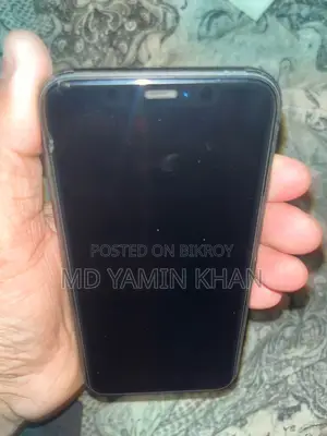 Apple iPhone 11 (Used)