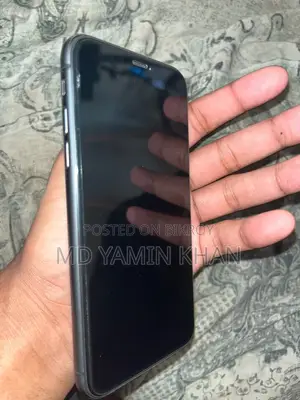 Apple iPhone 11 (Used)