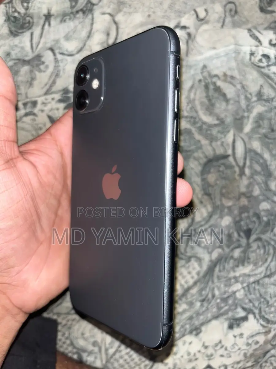 Apple iPhone 11 (Used)