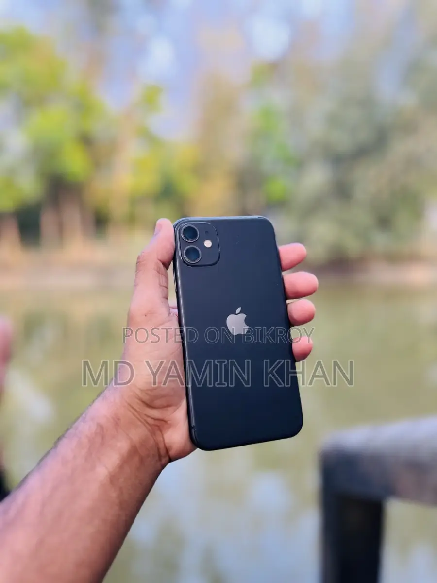 Apple iPhone 11 (Used)