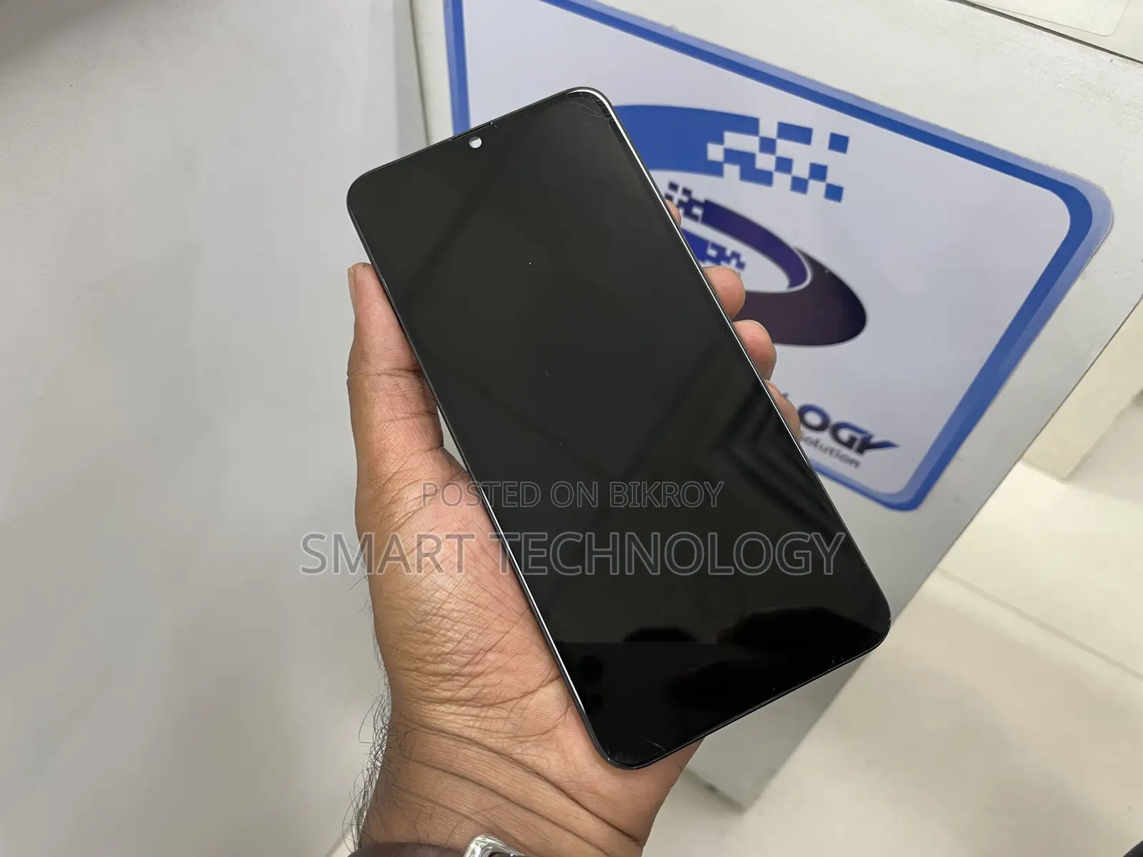 OPPO F11 Original Display With Frame / Middle Part