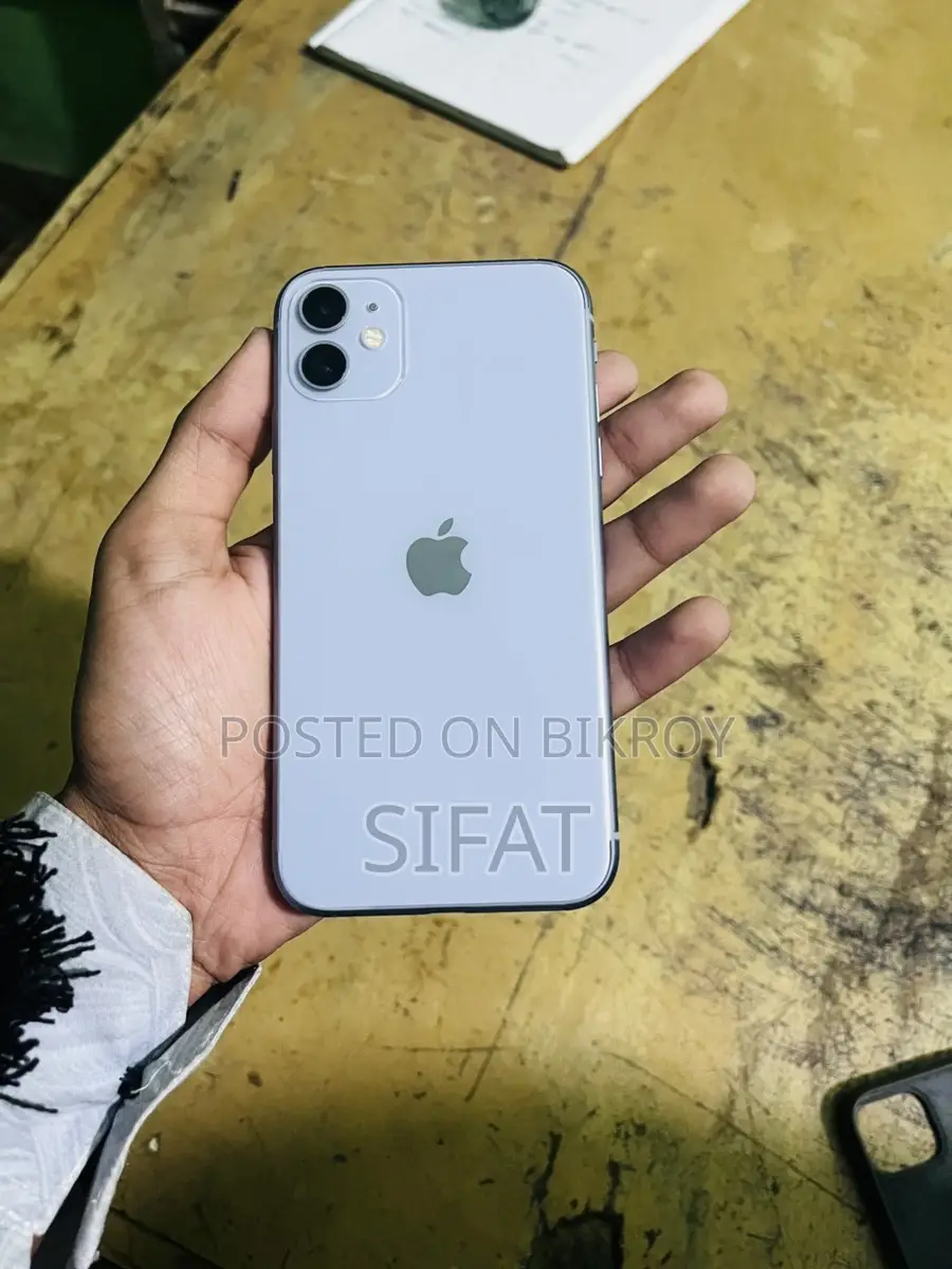 Apple iPhone 11 (Used)