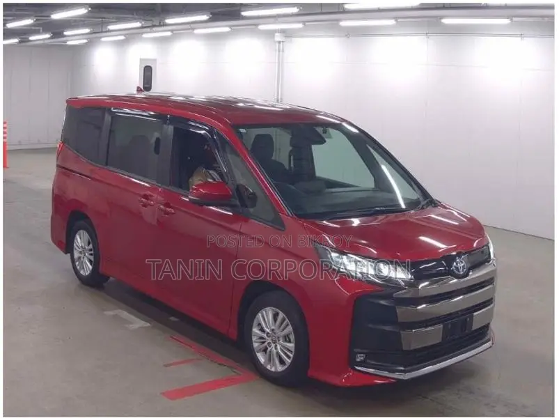 Toyota Noah Hybrid S-G 2023