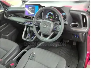 Toyota Noah Hybrid S-G 2023