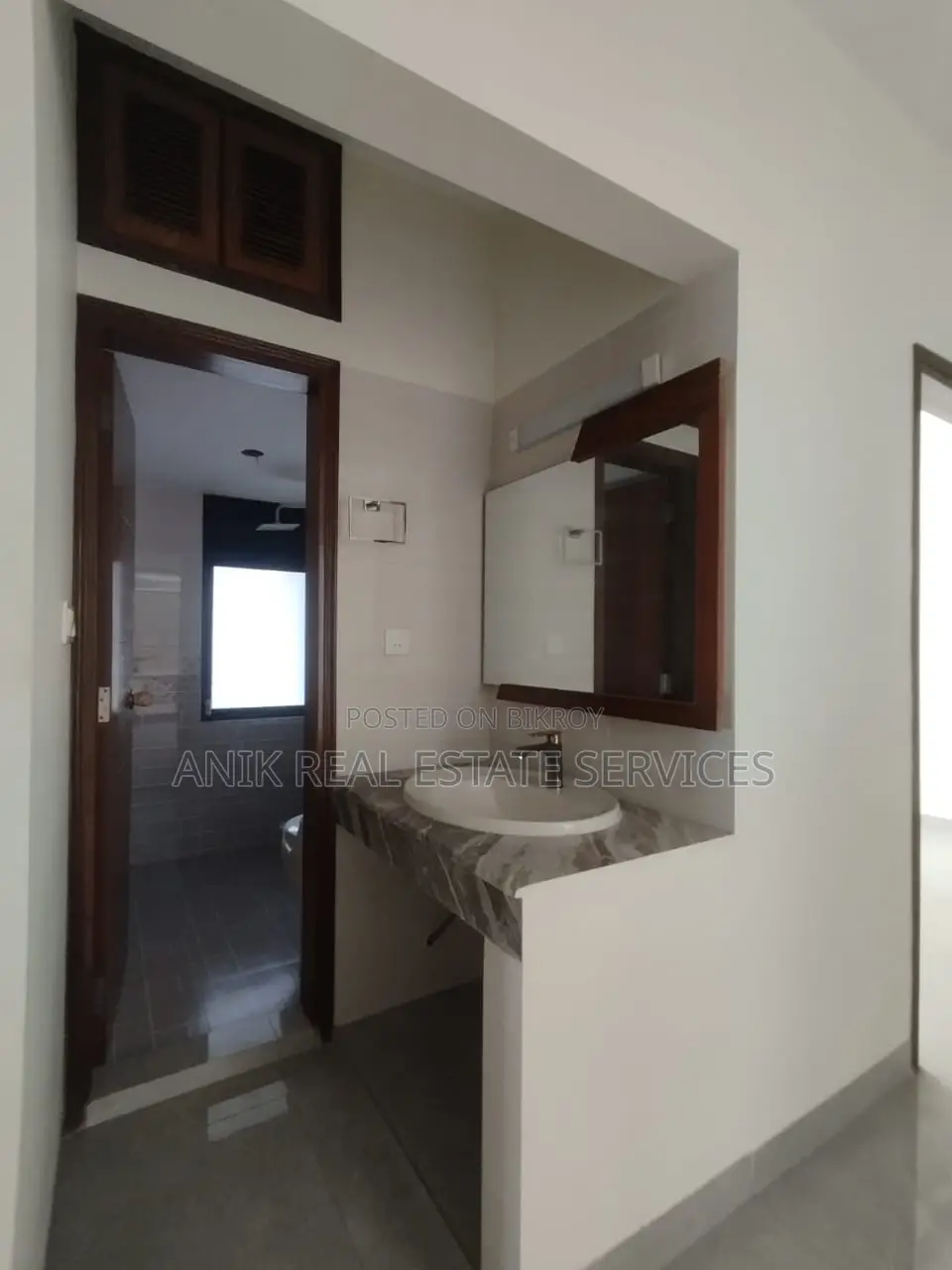 New Modern 4 Bedroom Un Farnised Flat Rent At Gulshan 2