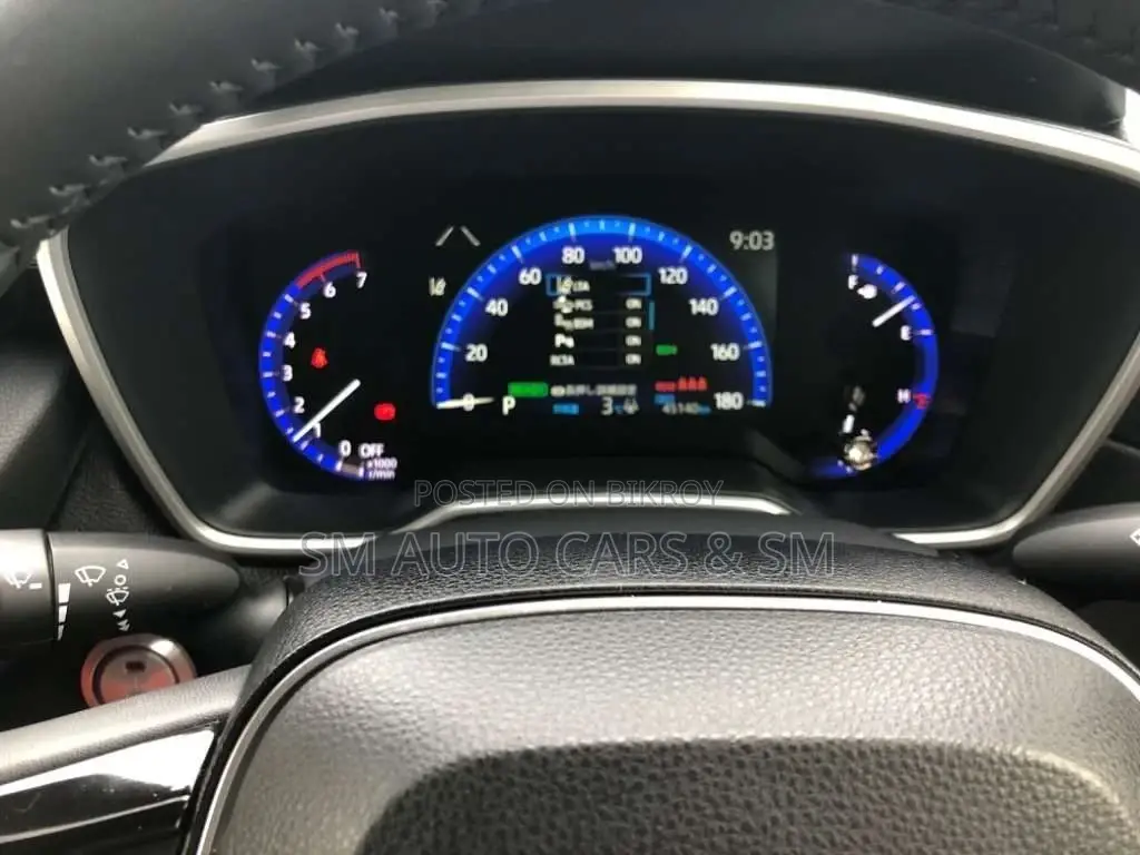 Toyota Corolla Cross Z Nardo Grey 2021