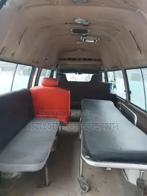 Toyota Ambulance 2000