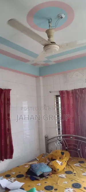 কুষ্টিয়া সদরে ফ্যামিলি জন্য ২ বেডরুমের ফ্ল্যাট ভাড়া হবে।
