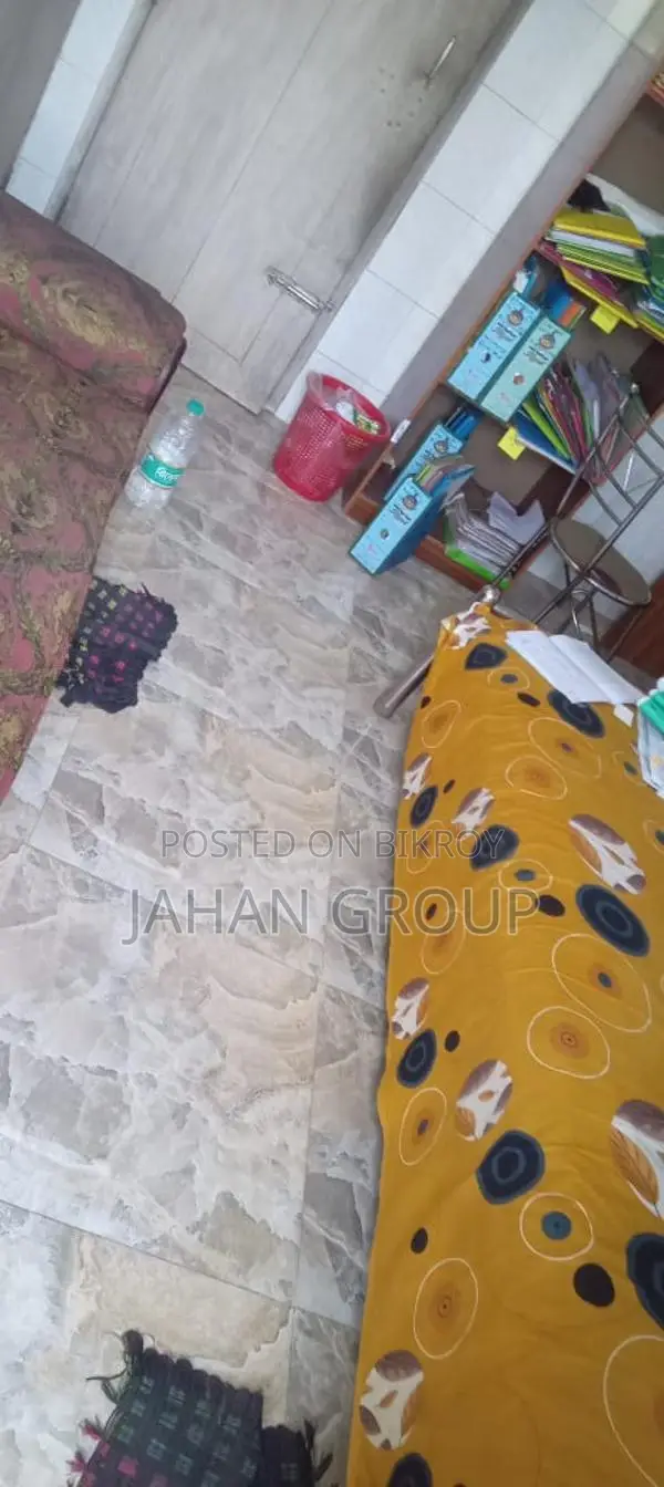 কুষ্টিয়া সদরে ফ্যামিলি জন্য ২ বেডরুমের ফ্ল্যাট ভাড়া হবে।