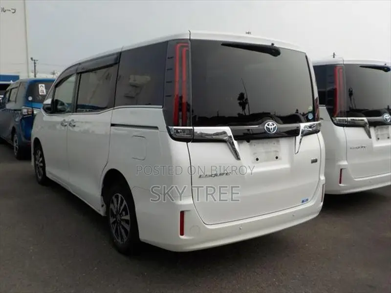 Toyota Esquire GI Package 2021