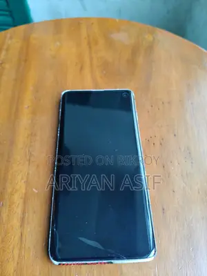 Samsung Galaxy S10 8/128 (Used)